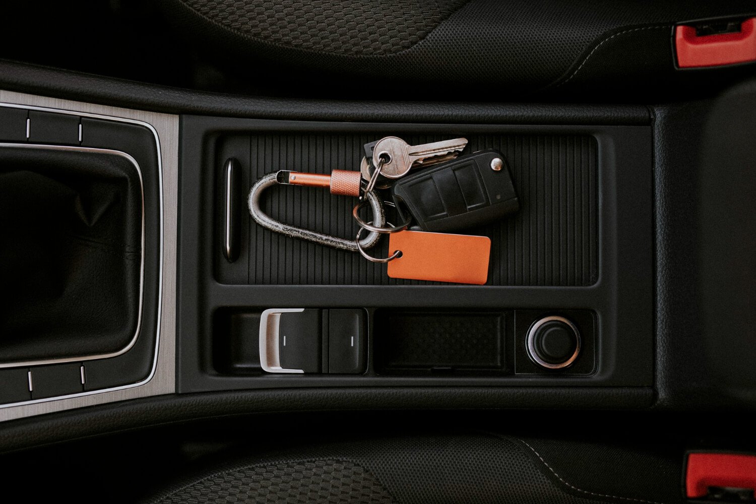 Llave olvidada dentro de carro